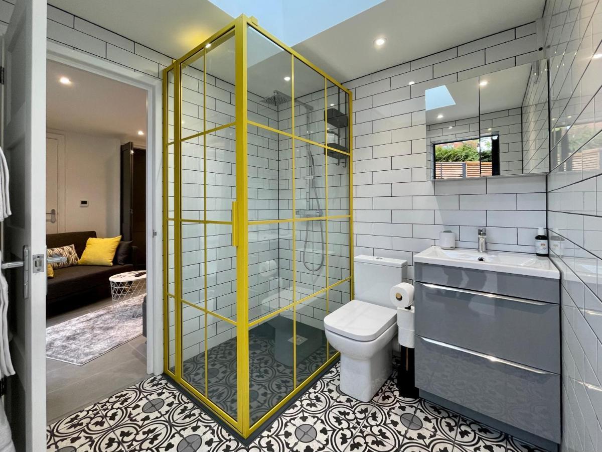 Tiny Home, Boscombe Manor Bournemouth Ngoại thất bức ảnh